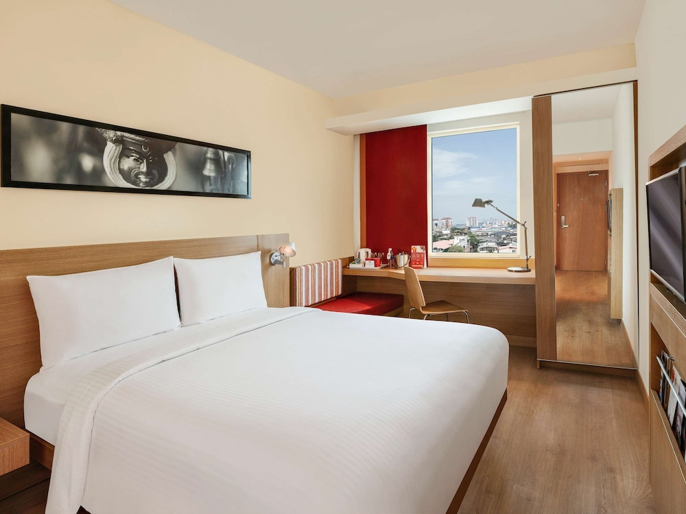 Ibis Kochi City Centre 13/76