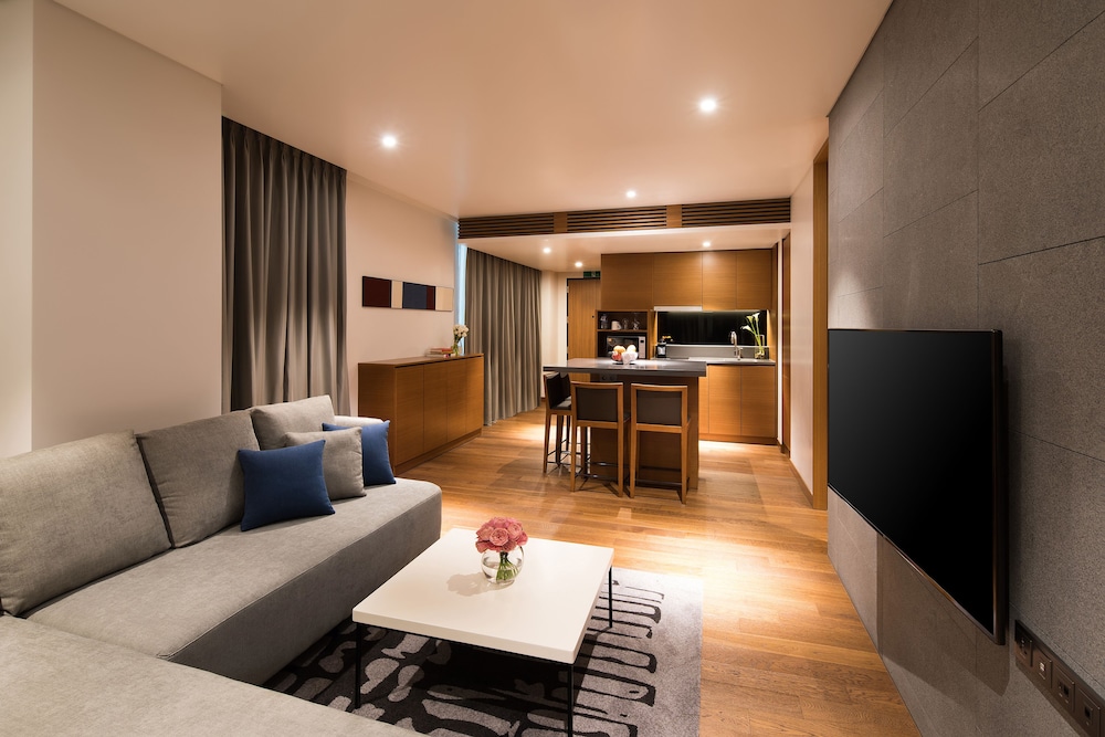 Novotel Ambassador Seoul Dongdaemun Hotels and Residences 54/75