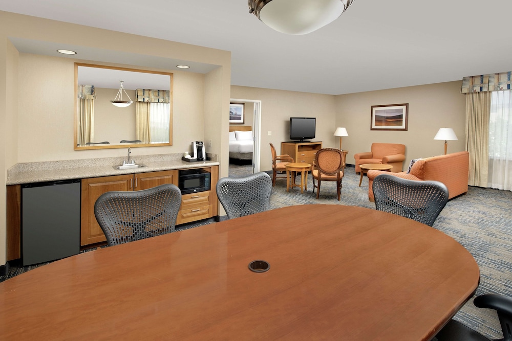 Hilton Garden Inn Yakima 32/49