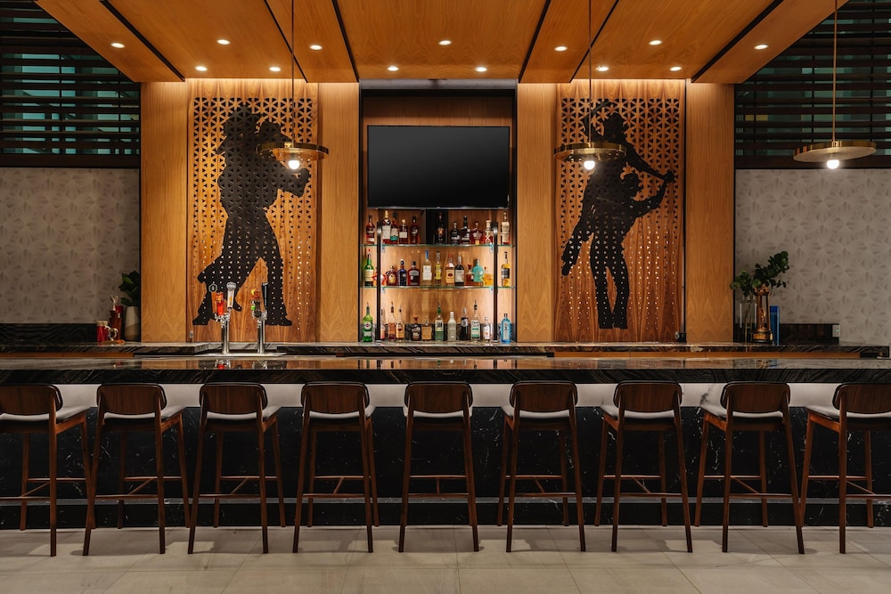 The Beeman Hotel 56/67