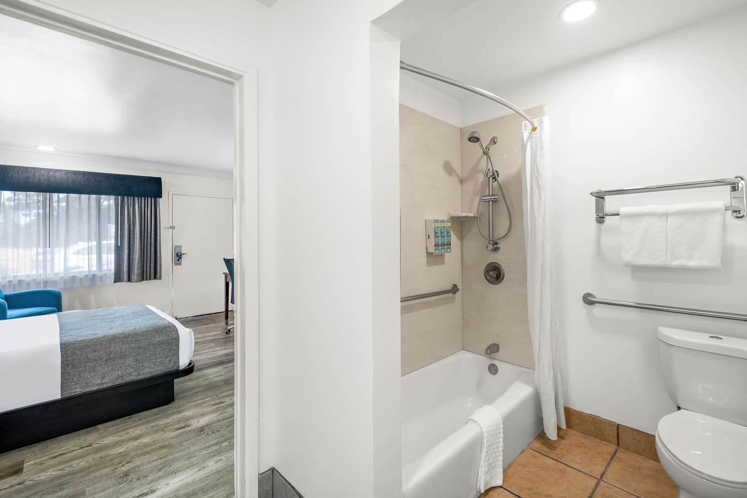 Best Western Park Crest Inn 40/42