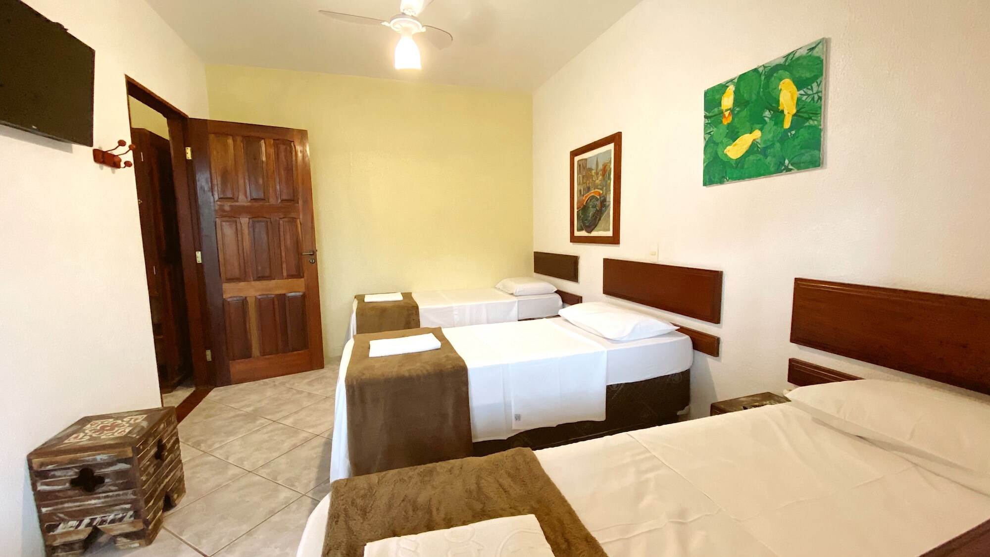 2 BEDROOMS, STANDARD