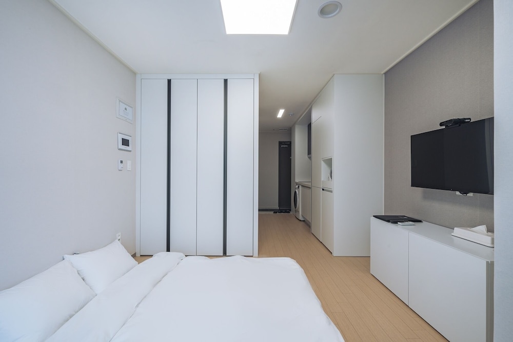 Bella Residence Chuncheon 21/60