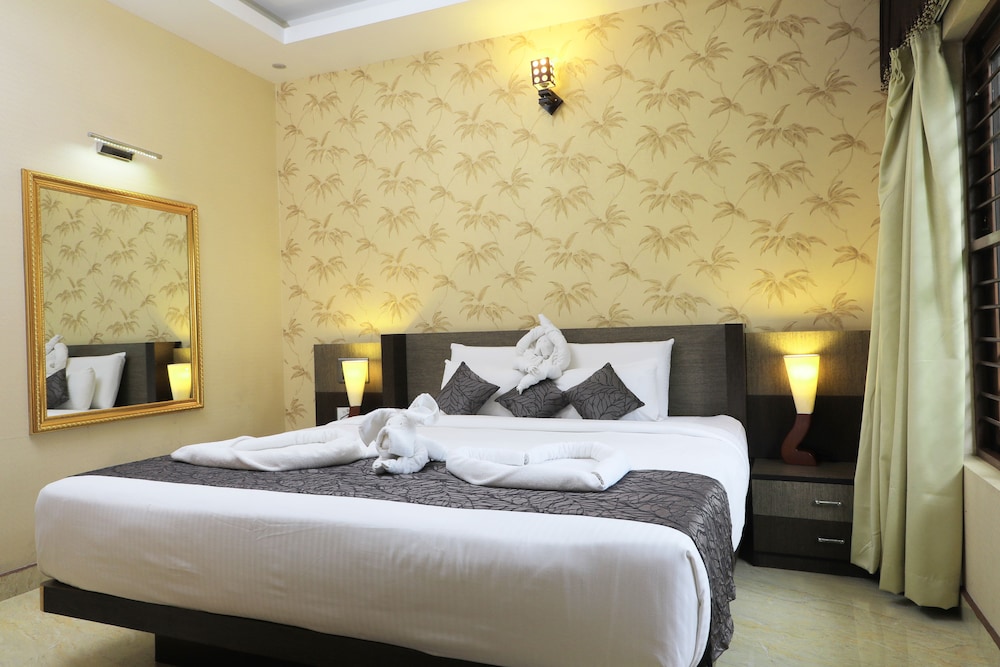 JalMahal Resort &amp; Spa 13/72