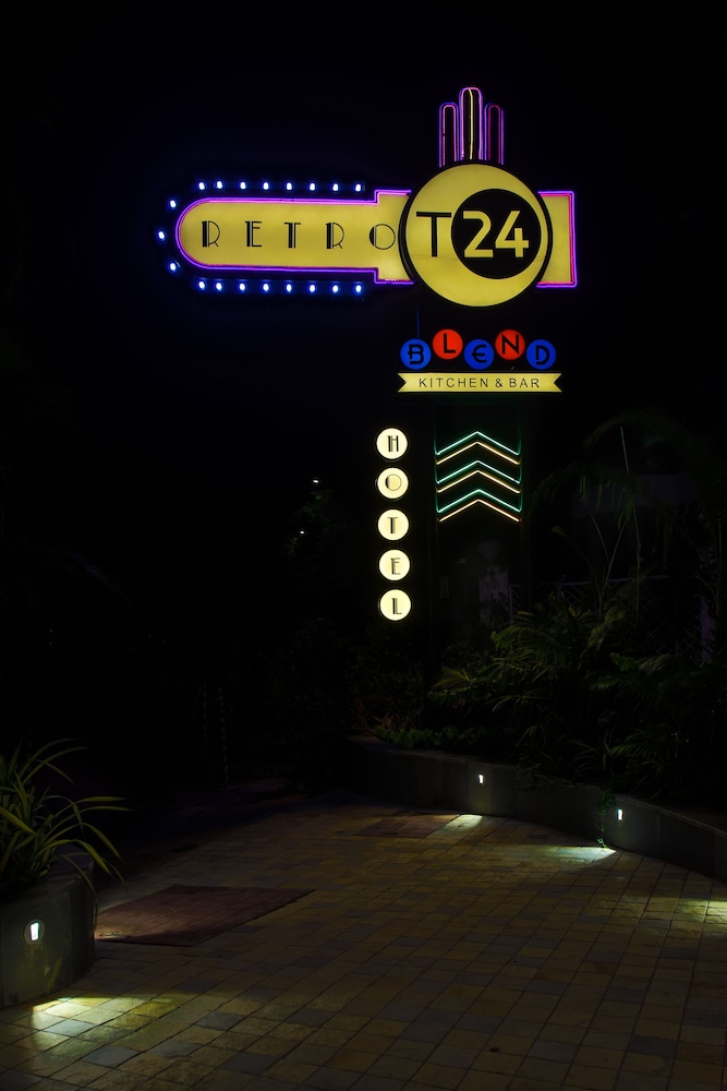 T24 Retro 3/43