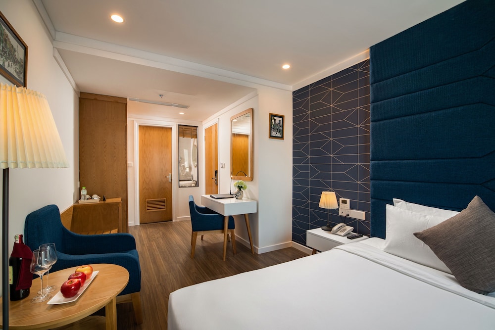 Bonsella Prestige Hotel and Spa 12/71