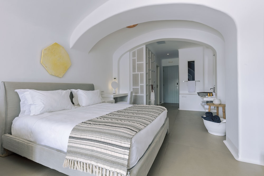 Mykonos Blanc 17/77