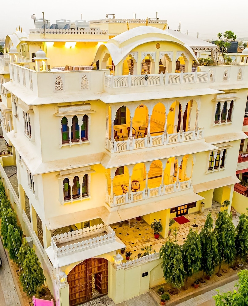 Harsoli Haveli 1/31
