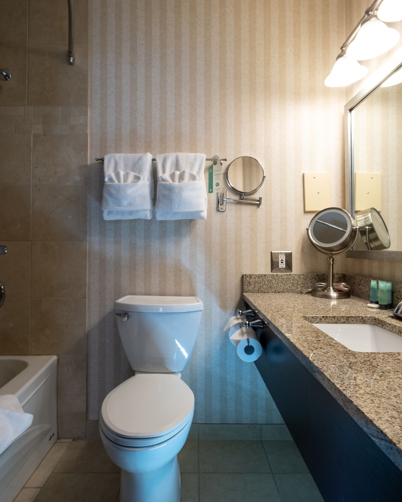 Prestige Mountain Resort Rossland 25/59