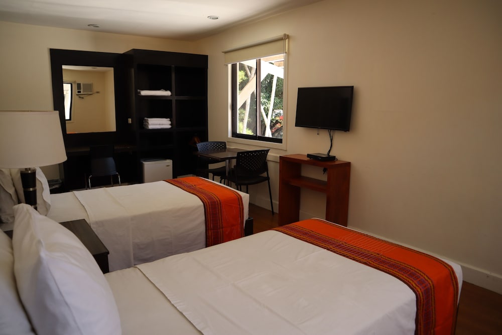 Domicilio Lorenzo Apartelle 18/71