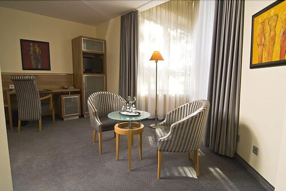 GHOTEL HOTEL & LIVING KIEL 57/73