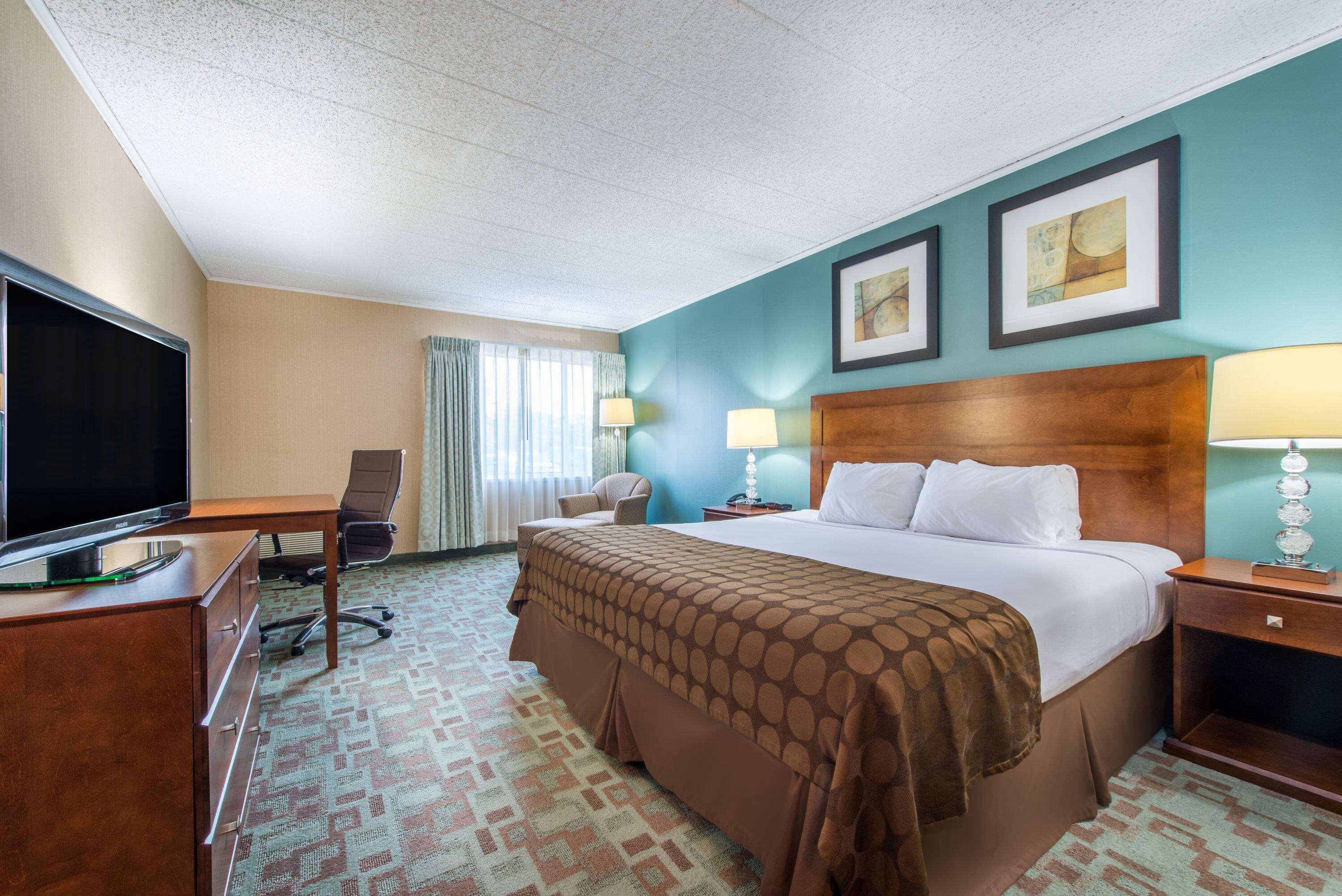 Room, Double Bed
