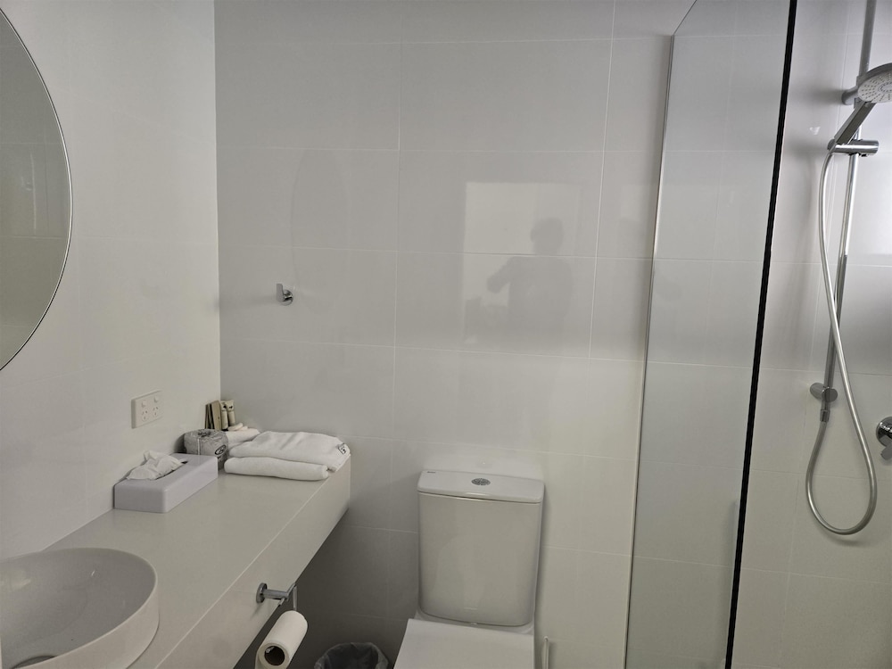 غرفة قياسية بسرير كوين بمطبخ صغير، Best Western Parkside Motor Inn 9/10