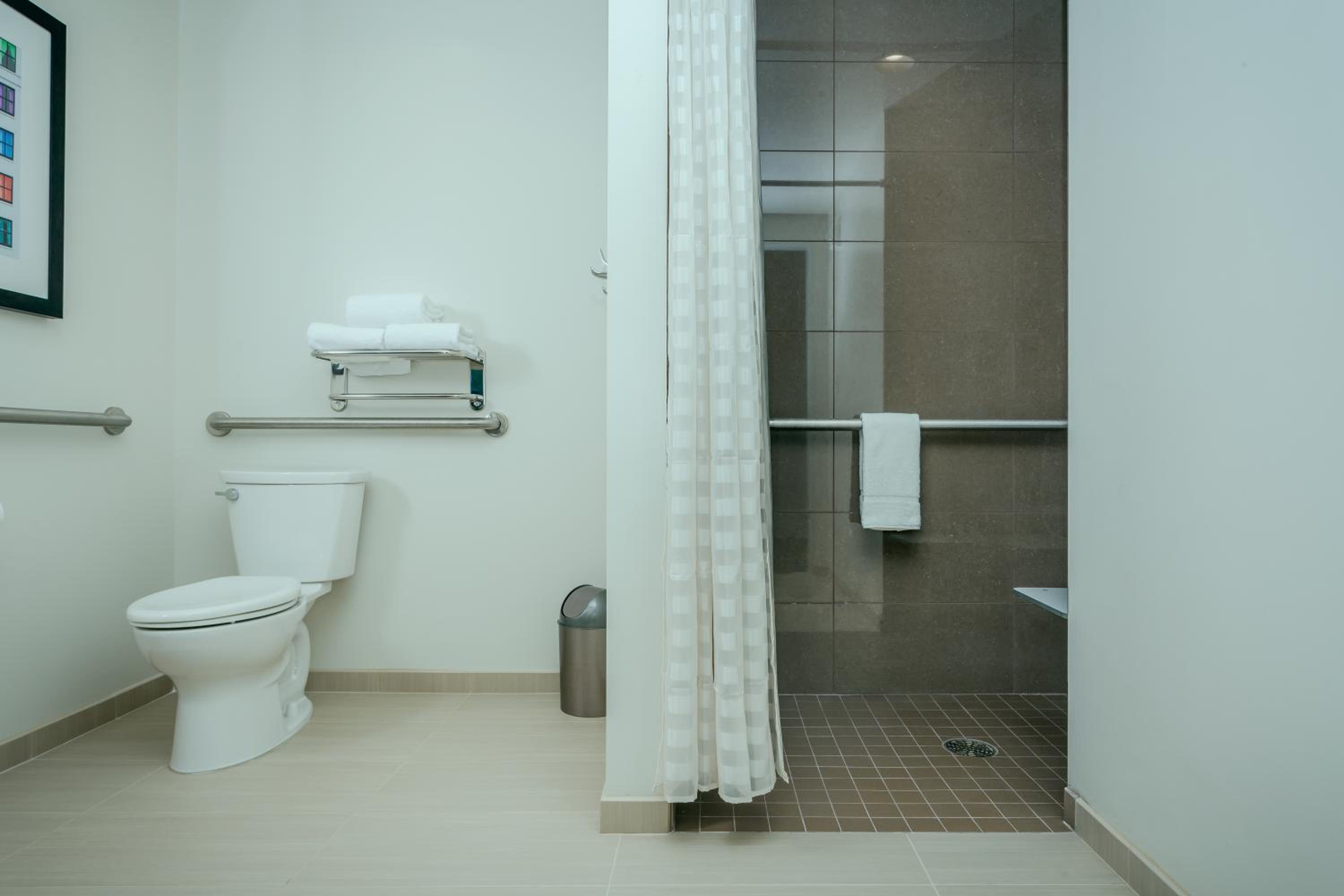 جناح استوديو بسرير كينج مع أريكة بمطبخ، Hyatt House Anchorage 6/7
