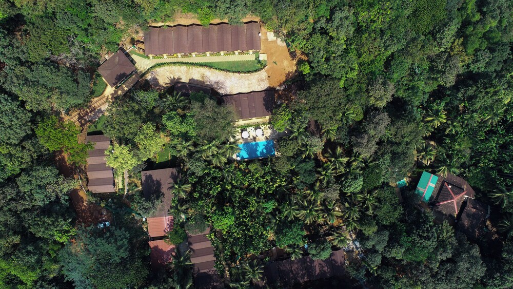 Stone Wood Nature Resort 32/43
