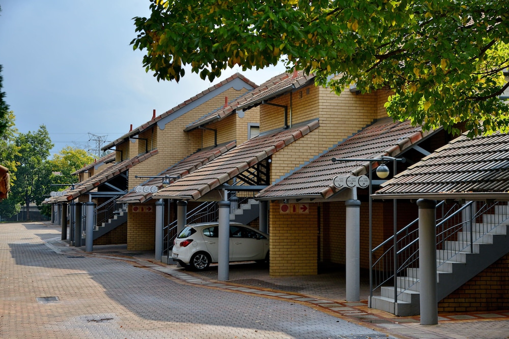 City Lodge Hotel Eastgate 32/37