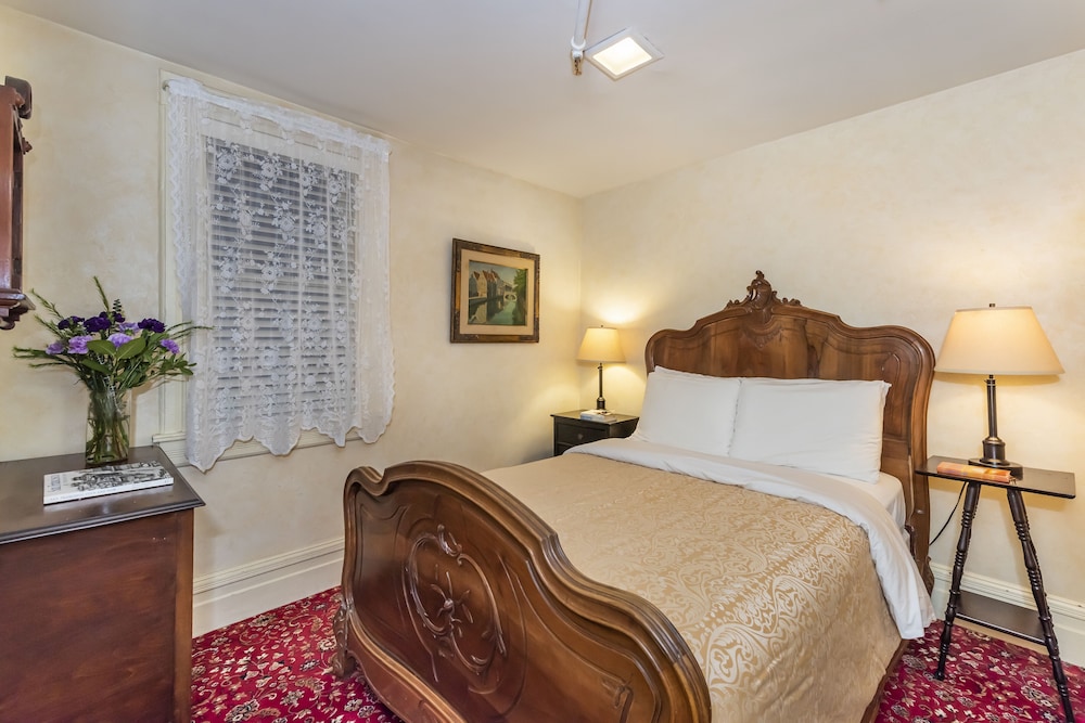 Chateau Tivoli Bed and Breakfast 17/50