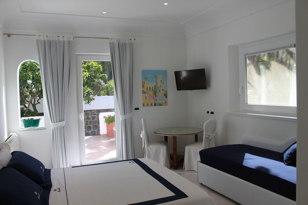 Villa Marinella 22/56
