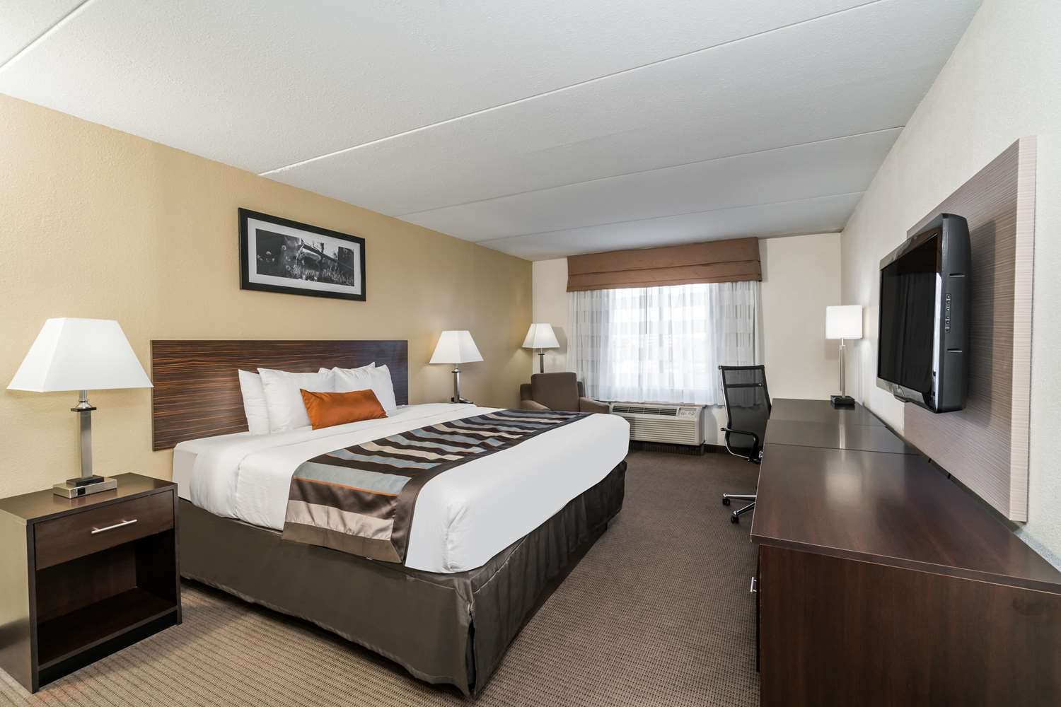 Wingate By Wyndham Bowling Green 15/49