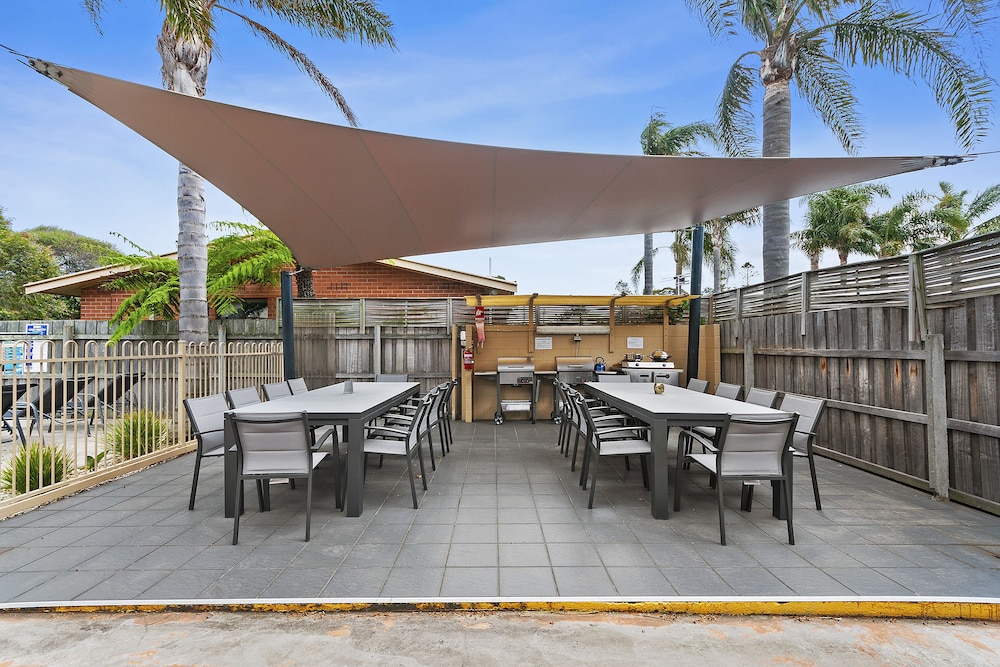 Allambi Holiday Apartments 31/44