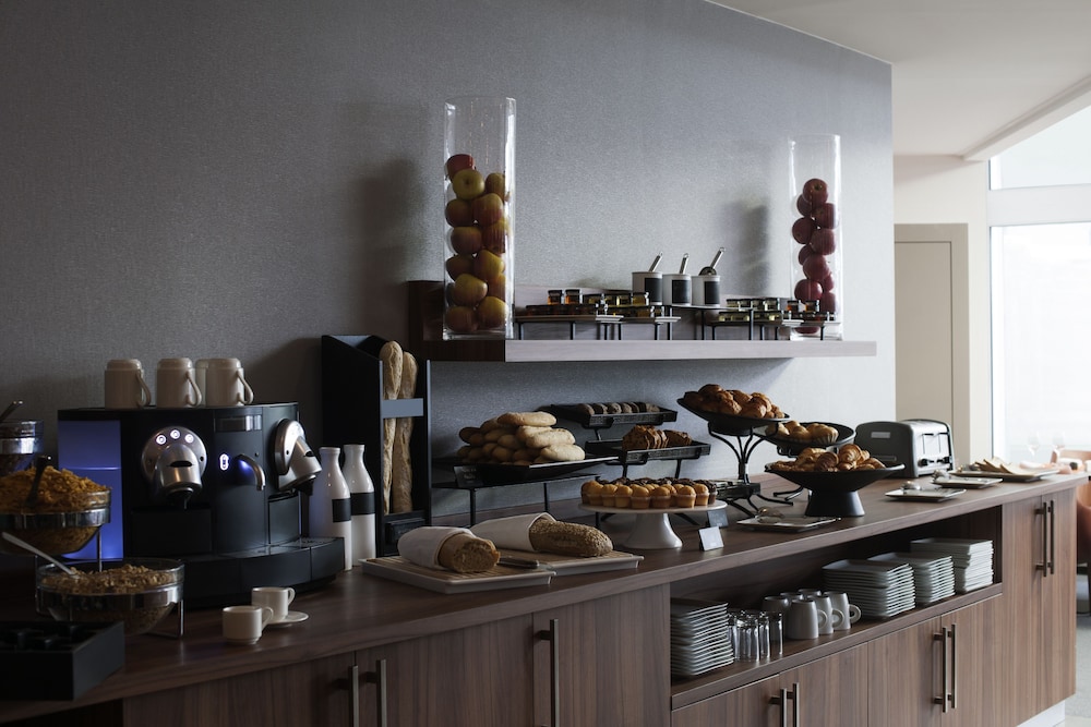 Mercure Paris CDG Airport 57/69