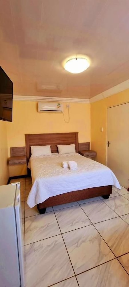 Asda Guesthouse 14/44