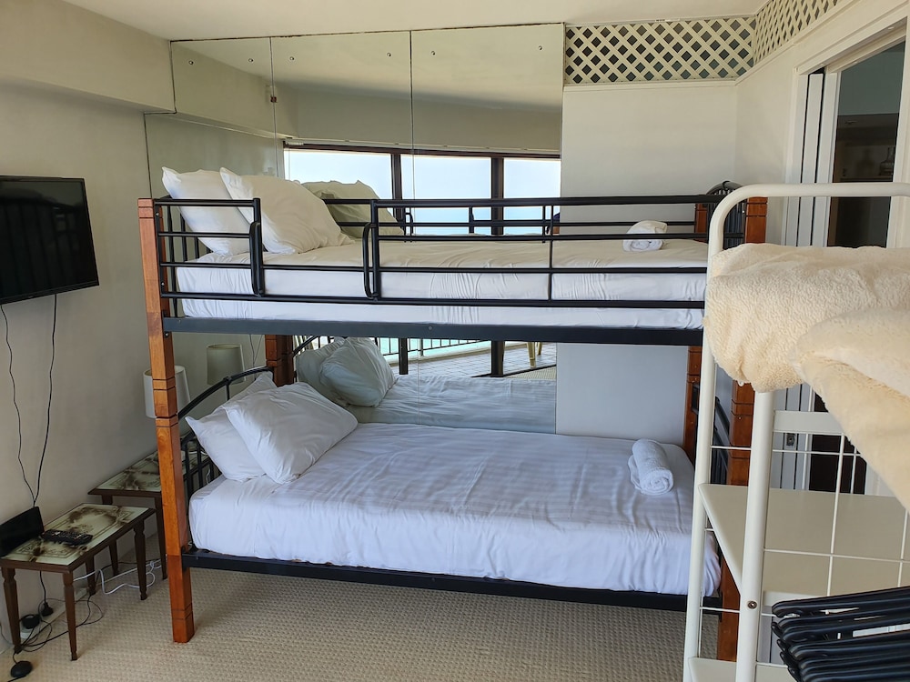 Burleigh Esplanade Apartments 23/73