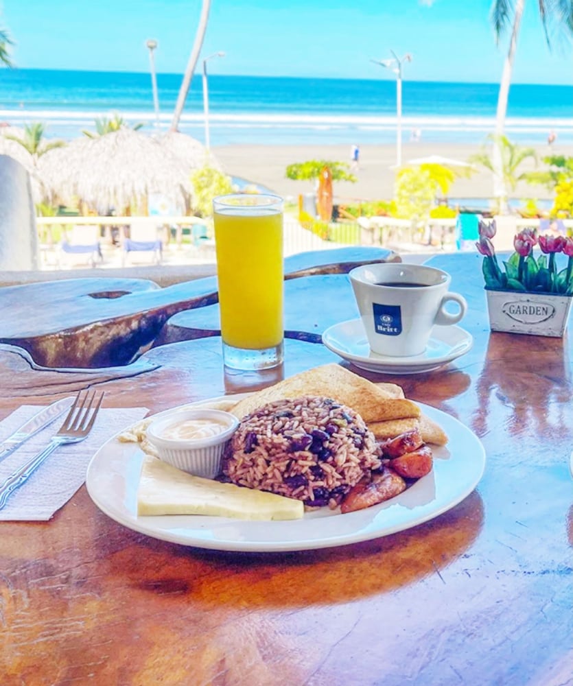 Jacó Laguna Resort and Beach Club 55/68