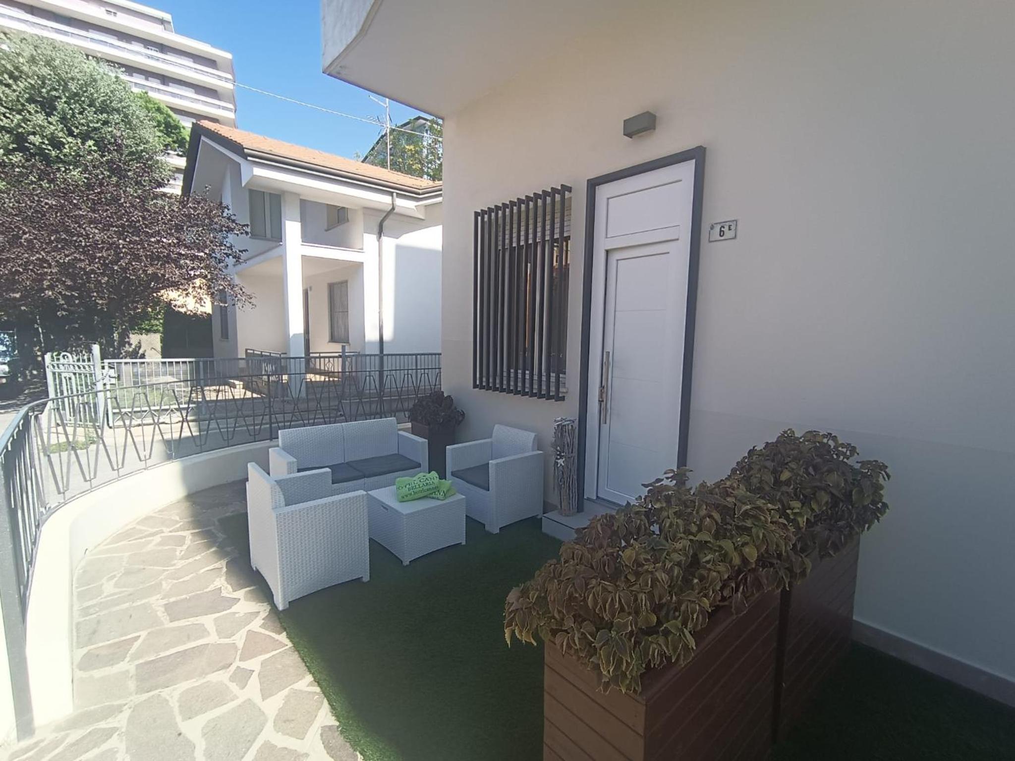 Hotel Cannes 30/50