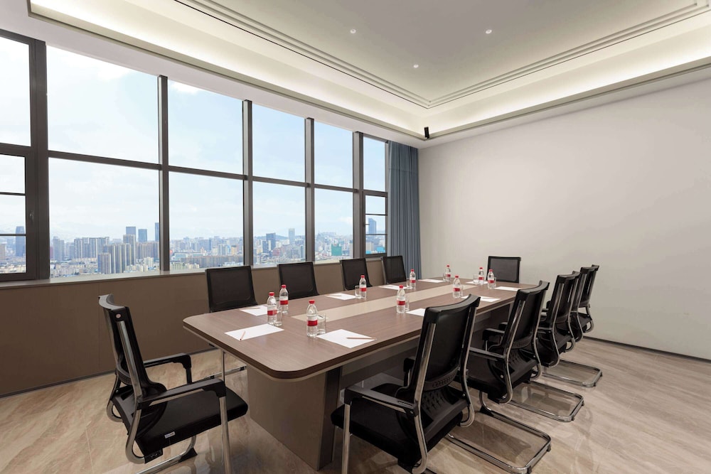 Days Inn By Wyndham Kunming Wujiaba 30/34