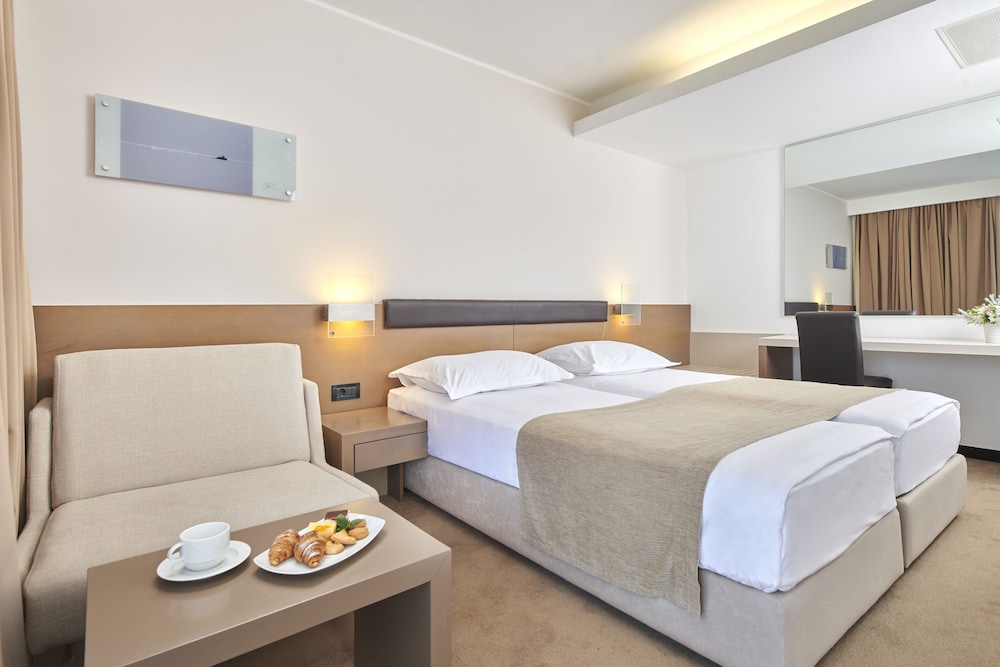 Hotel Molindrio Plava Laguna 10/50