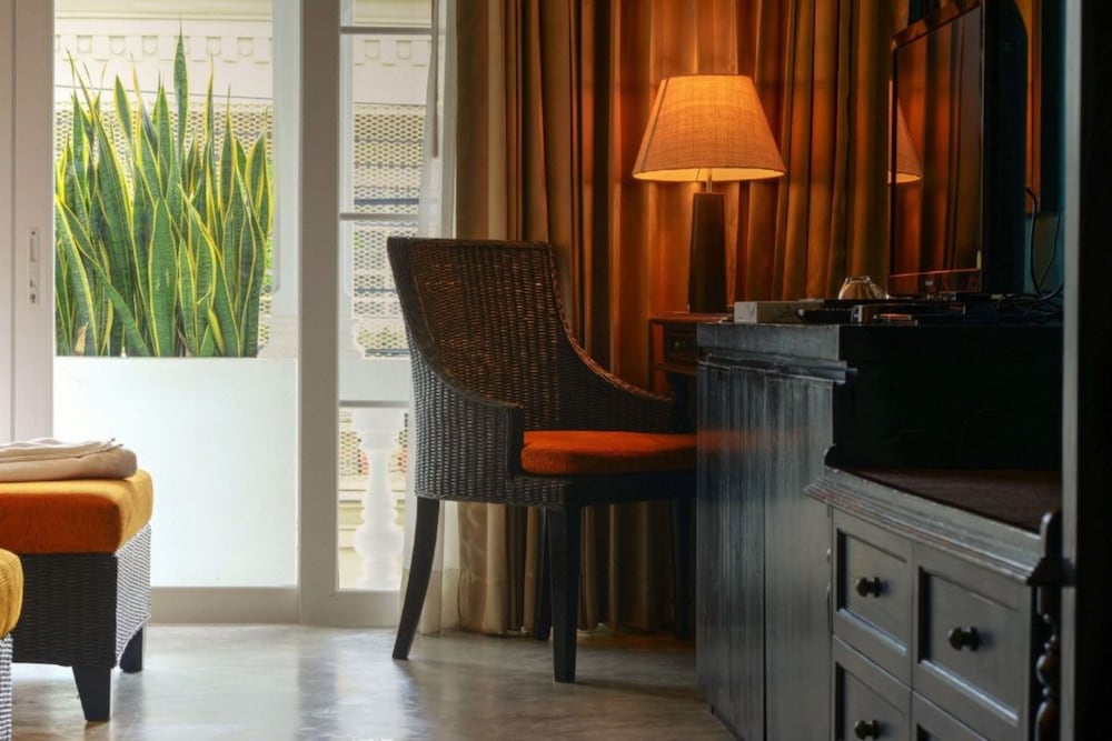 Baan Phuanda Phuket 48/79