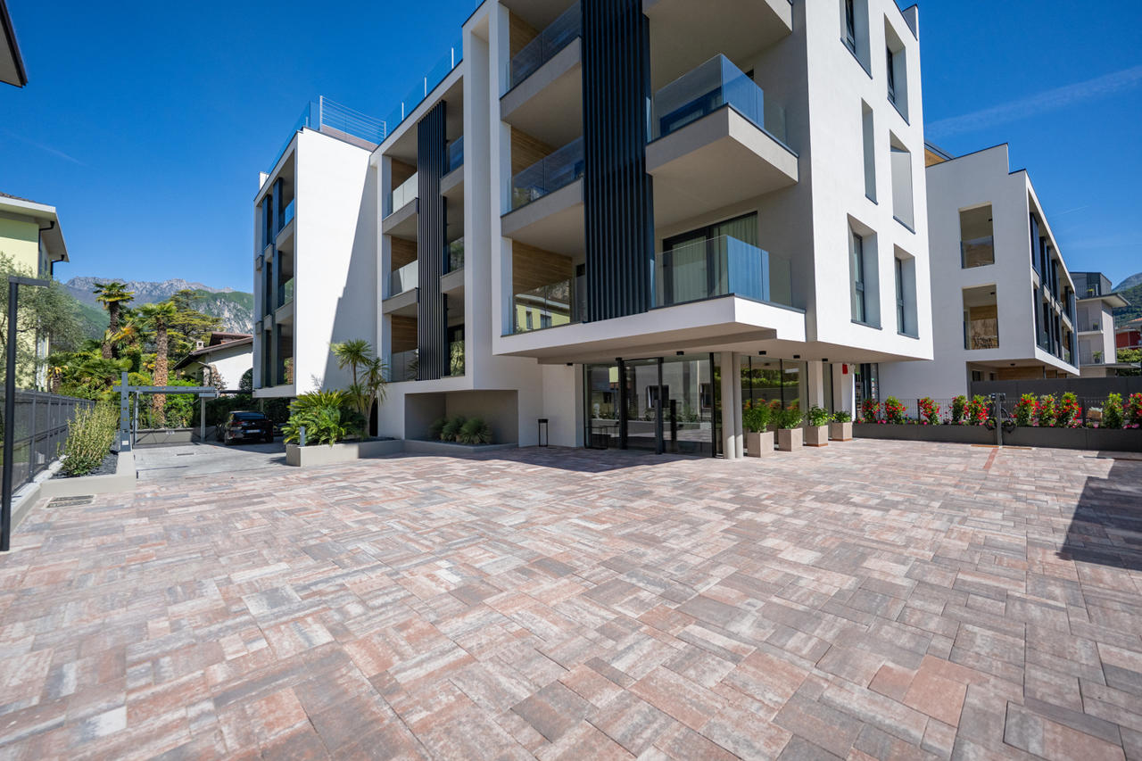 Etra Suites and Apartments 49/53