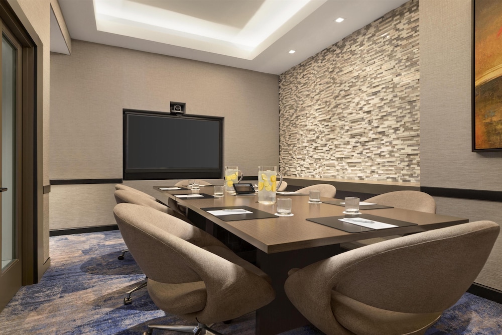 Hyatt Centric Santa Clara Silicon Valley 35/50
