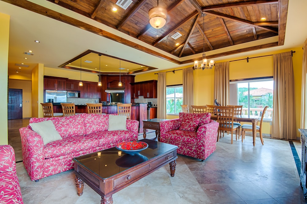 Infinity Bay Beach Resort 44/72