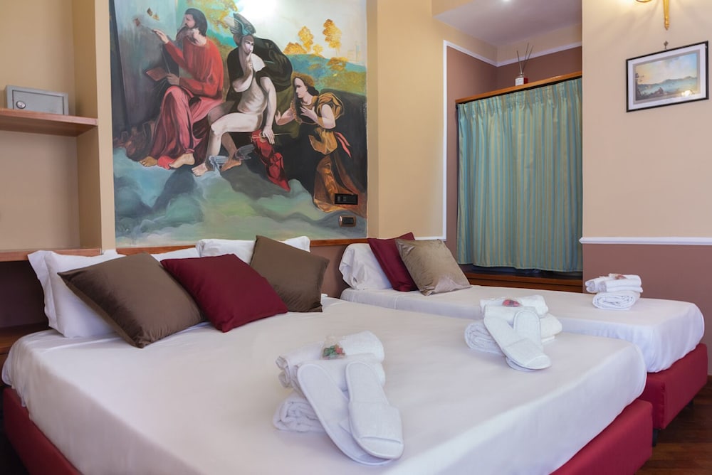 Hotel Suite Ares 6/19