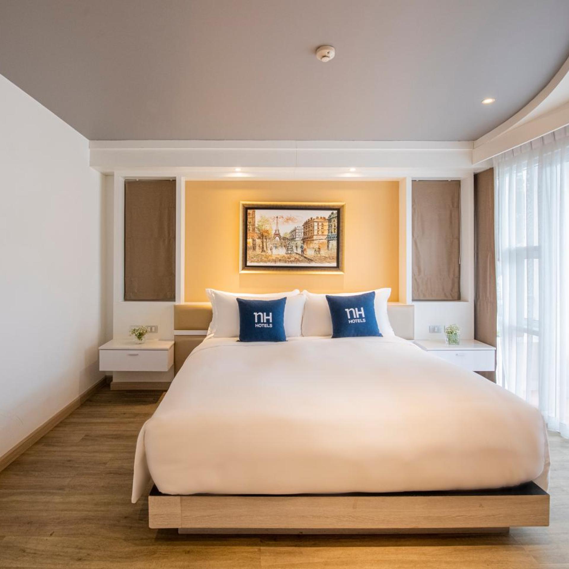 Premier Lagoon Suite