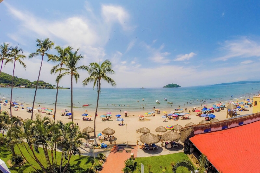 Costa Alegre Hotel And Suites 52/59