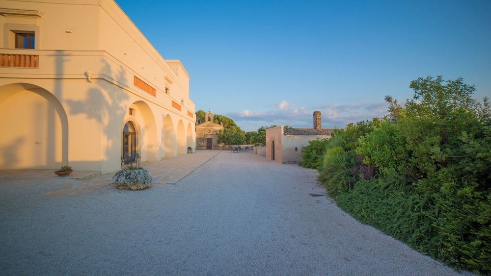 Masseria Fontana Di Vite 59/63