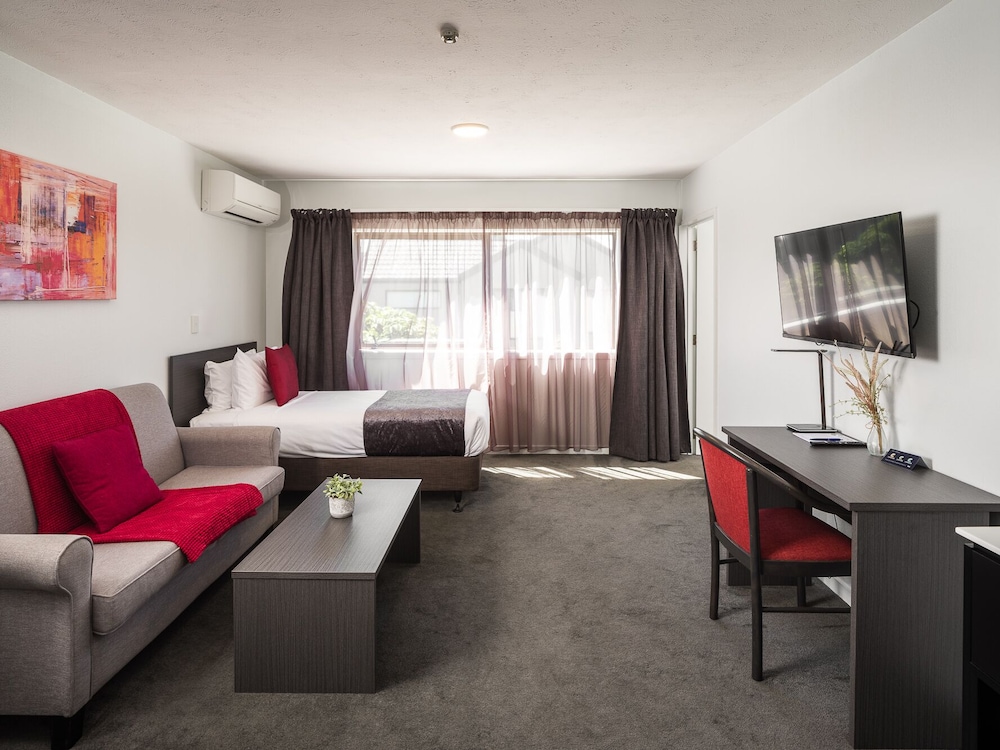 Carnmore Hagley Park 37/62