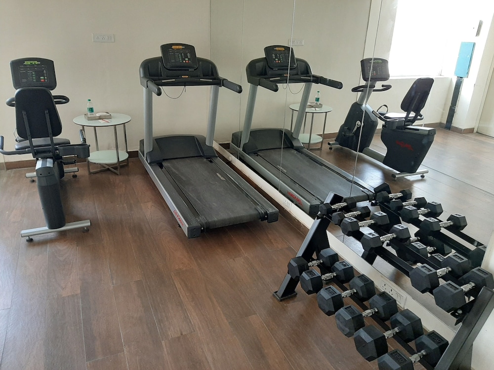 Regenta Central Jhotwara Club Ct 38/62