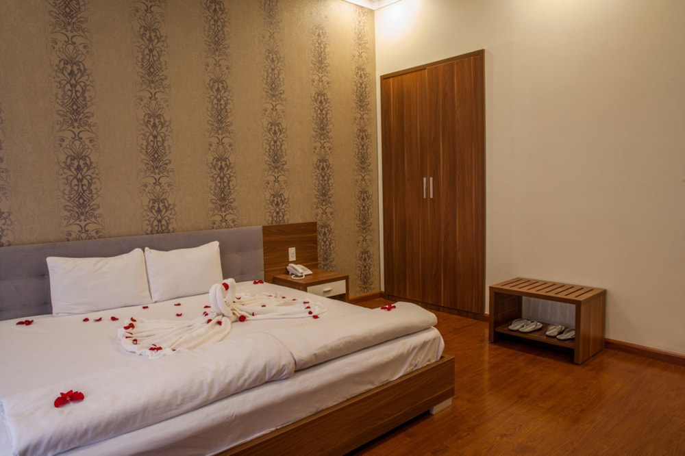 Trieu Khang Hotel 14/48