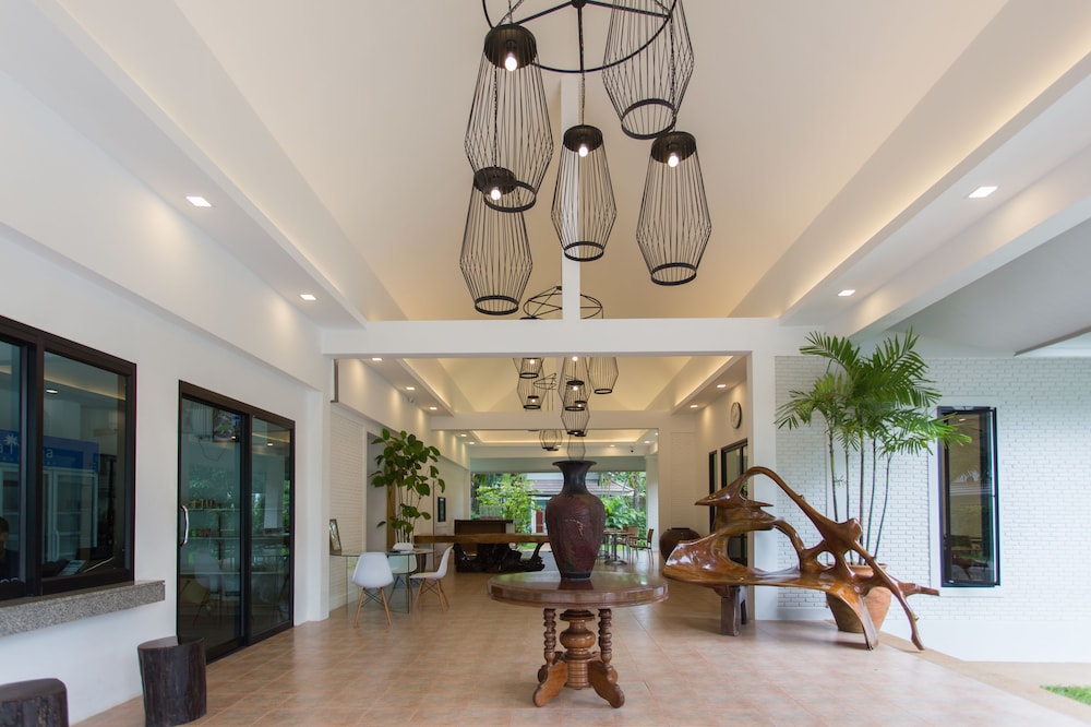 Alisea Pool Villas 18/65