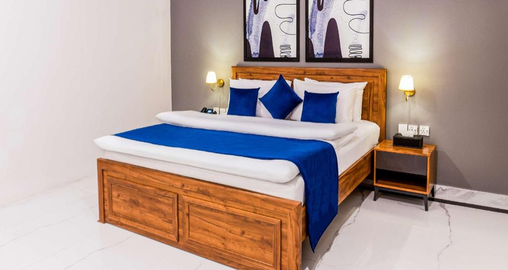 Best Western DHA Hanna Mall Quetta 6/25