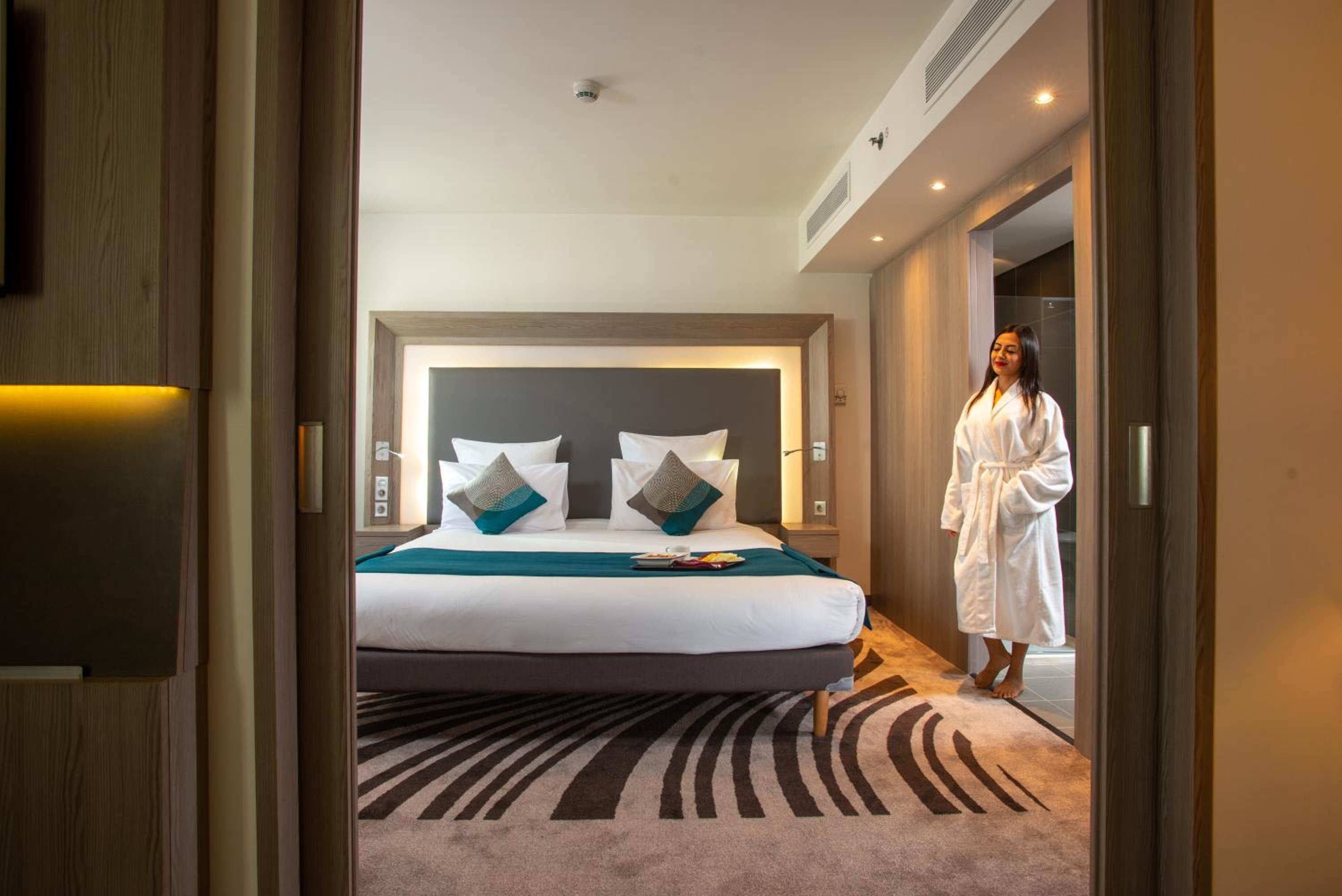 جناح سوبيريور بسرير مزدوج، Novotel Cairo Airport 7/10