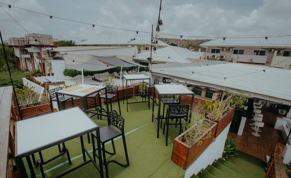 Curacao Airport Hotel 36/50