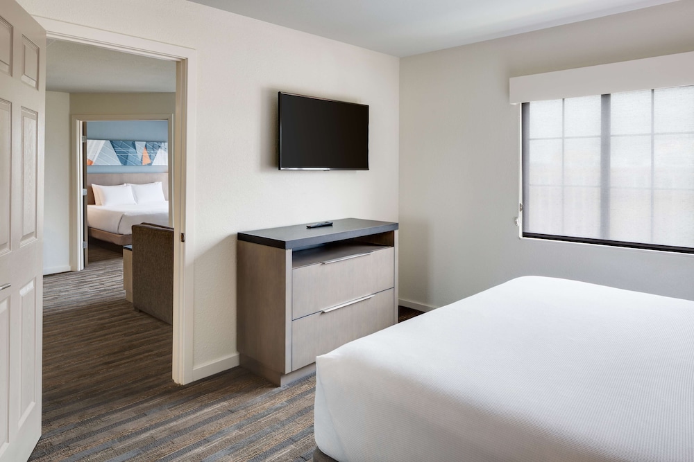HYATT house Boston/Waltham 6/66