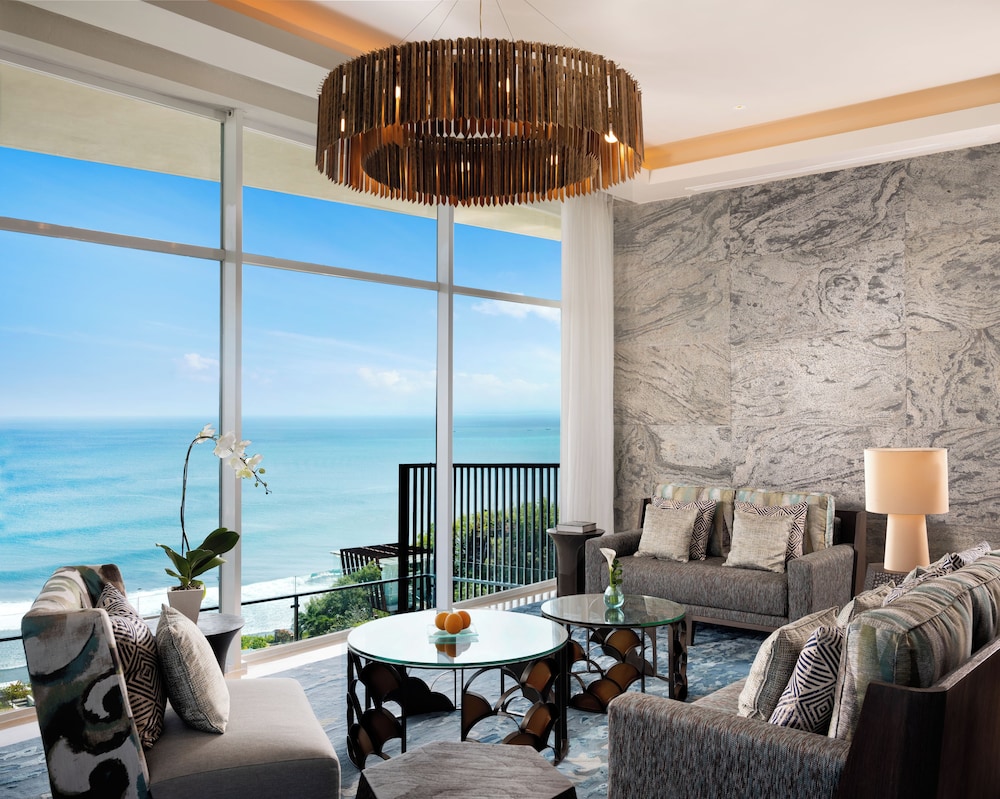 SVANATA Uluwatu Bali Resort 50/75
