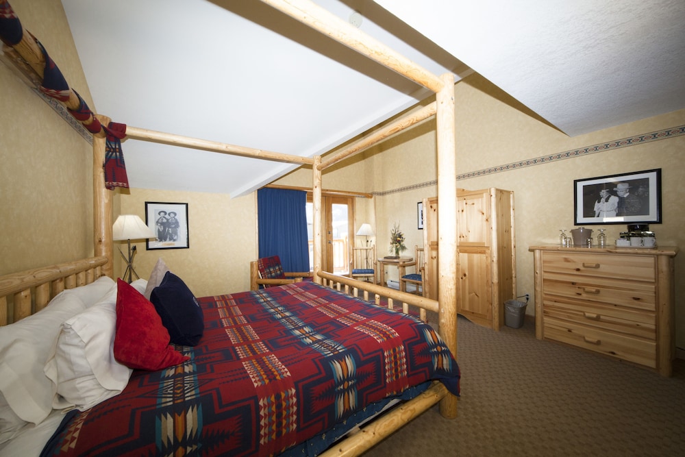 Brewster Mountain Lodge 22/65