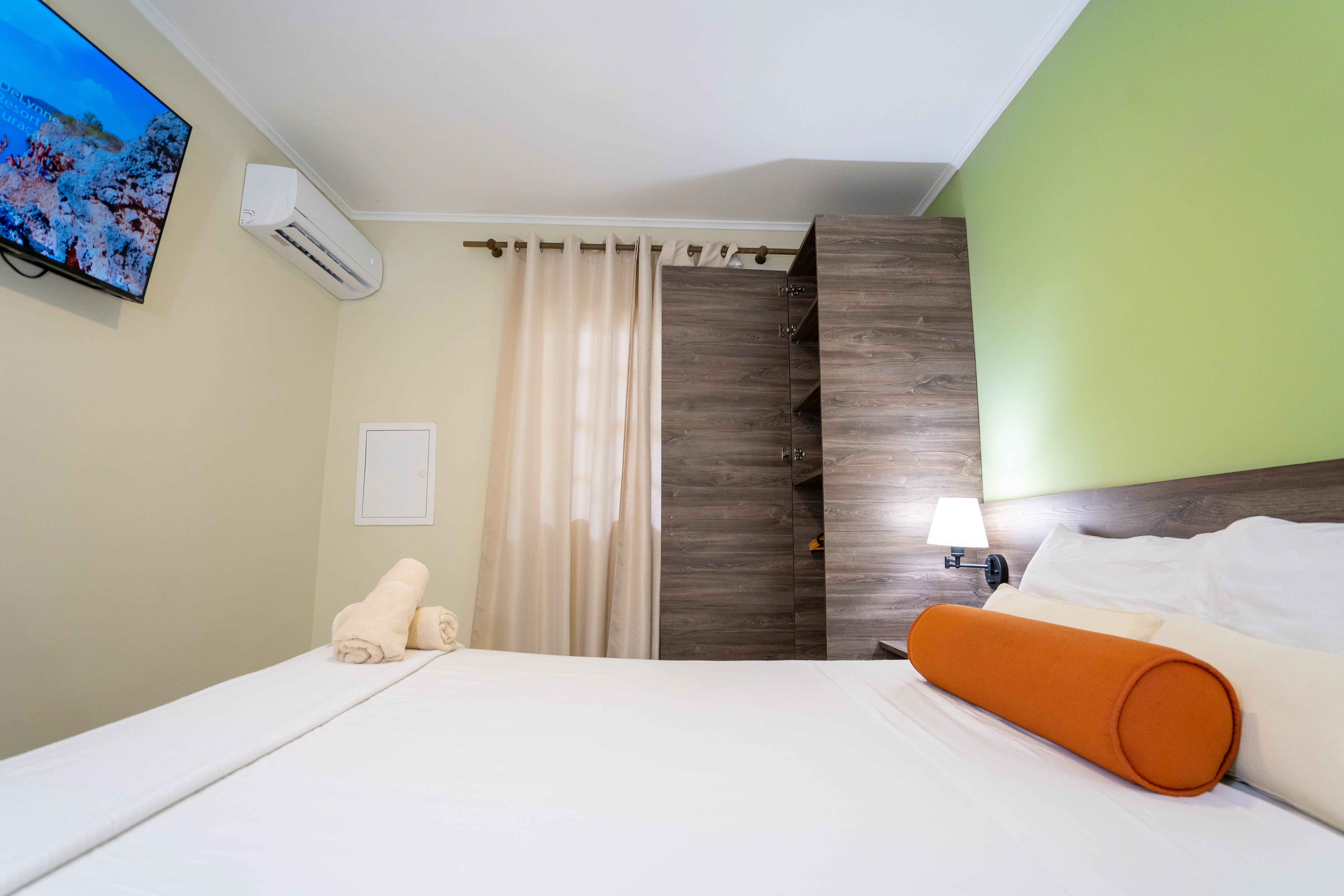 شقة بإطلالة على المسبح بغرفتي نوم، Delynne Boutique Hotel 2/4